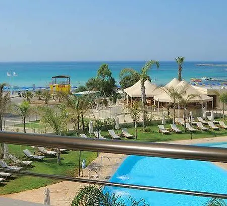 Olympic Bay Adults Only מלון 2*